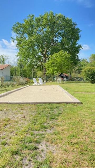 La Resiniere De Pirique Acomodação com café da manhã Parentis-en-Born Exterior foto